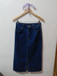 (Category: ) located in . Submitted by wornwardrobe (Listing ID 1467475550, Image 1). Description: .