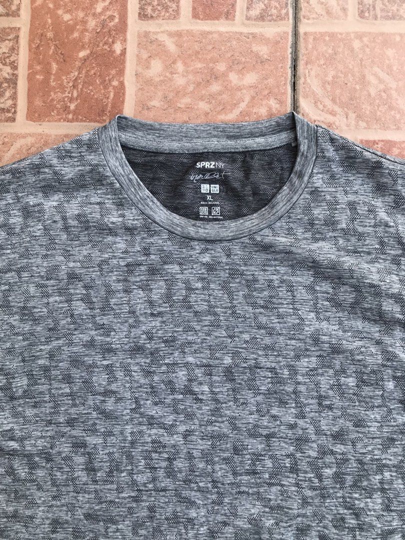 UNIQLO DRY-EX SHIRT (Category: Activewear) located in Cebu City. Submitted by thriftlangniedd (Listing ID 1467447315, Image 3). Description: Size XL Dimes 22.5 x 28 No hidden issue Good as new condition Color rate 10/10.