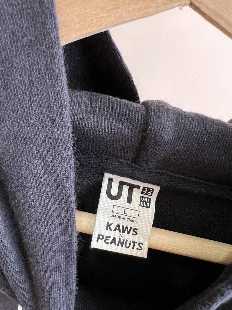 Uniqlo jacket (Category: Coats, Jackets and Outerwear) located in Cavite. Submitted by akosishef (Listing ID 1467587461, Image 3). Description: Good condition Shipping sched: every weekends only due to work schedule Fit to S-M frame Mop: gcash Courier: jnt.