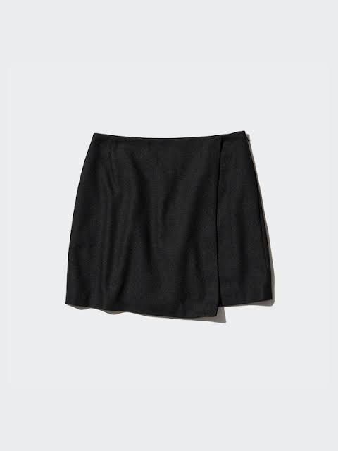 Uniqlo Linen Skort (Category: Skirts) located in Manila. Submitted by shesells3ashells (Listing ID 1467440056, Image 1). Description: .