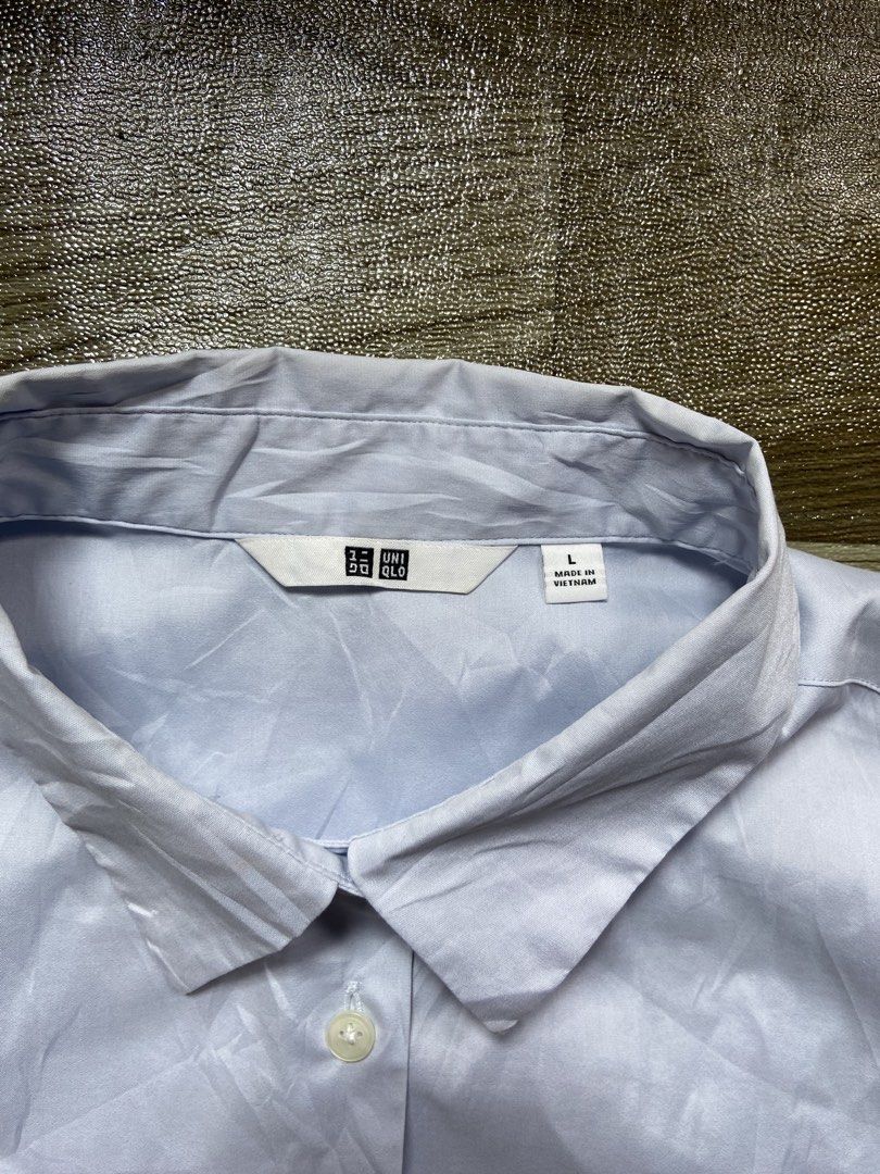 Uniqlo Longsleeve Polo (Category: Longsleeves) located in Panabo. Submitted by thrifty.red (Listing ID 1467402548, Image 2). Description: width:18 length:26 Excellent Condition.
