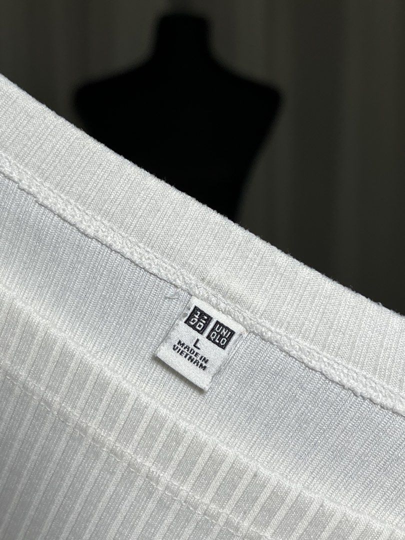 Uniqlo ribbed boat neck top (Category: Shirts) located in Las Pinas. Submitted by jilanah (Listing ID 1467564168, Image 2). Description: .