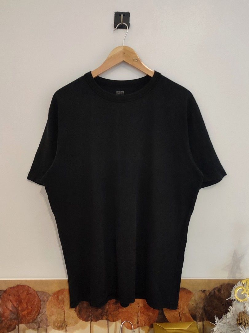 Uniqlo Shirt (Category: Tshirts & Polo Shirts ) located in Ibajay. Submitted by trendholicrepublique (Listing ID 1467406405, Image 1). Description: Uniqlo Shirt 99 PHP Color Rate 8.8/10 XL On Tag (24 x 28) Very Good Condition (need wash).