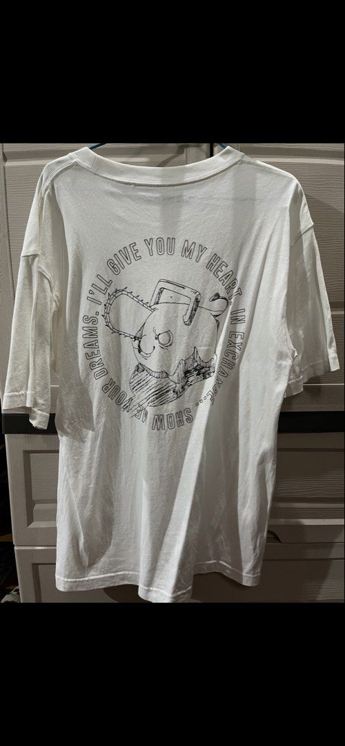 Uniqlo UT Chainsaw Man (Category: Shirts) located in Manila. Submitted by patgozum (Listing ID 1467367734, Image 2). Description: .