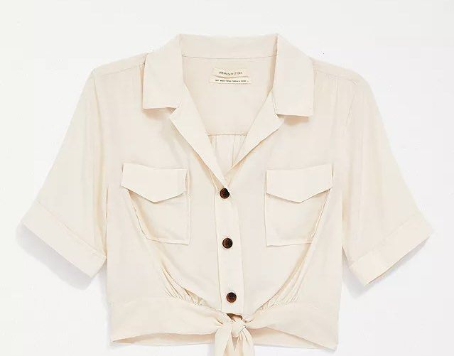 Urban Outfitters • Basic Polo Button Top (altered na po yung dulo) (Category: Blouses) located in Santa Rosa. Submitted by 07mkl (Listing ID 1467395127, Image 1). Description: Urban Outfitters • Basic Polo Button Top (altered na po yung dulo) • Condition: 9/10 • Flaws: none • Color: Beige/Cream ₱130✨ inalter ko na yung dulo, tinangal ko yung tale sa dulo, pinalitan ko ng button din..