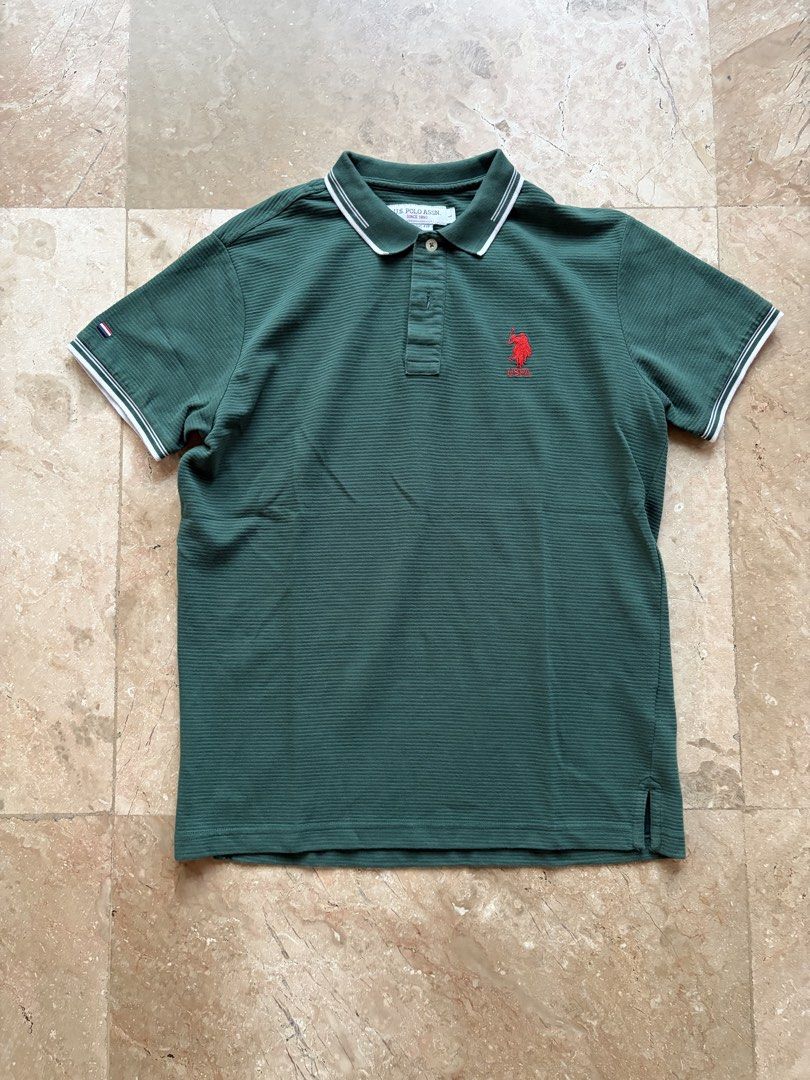 US Polo Assn, Forest Green (Category: Tshirts & Polo Shirts ) located in Quezon City. Submitted by tidyup.lara (Listing ID 1467461124, Image 1). Description: Size L Shoulder 17” Bust 40” Waist 39” Length 29” Condition 8/10: used but in good condition.