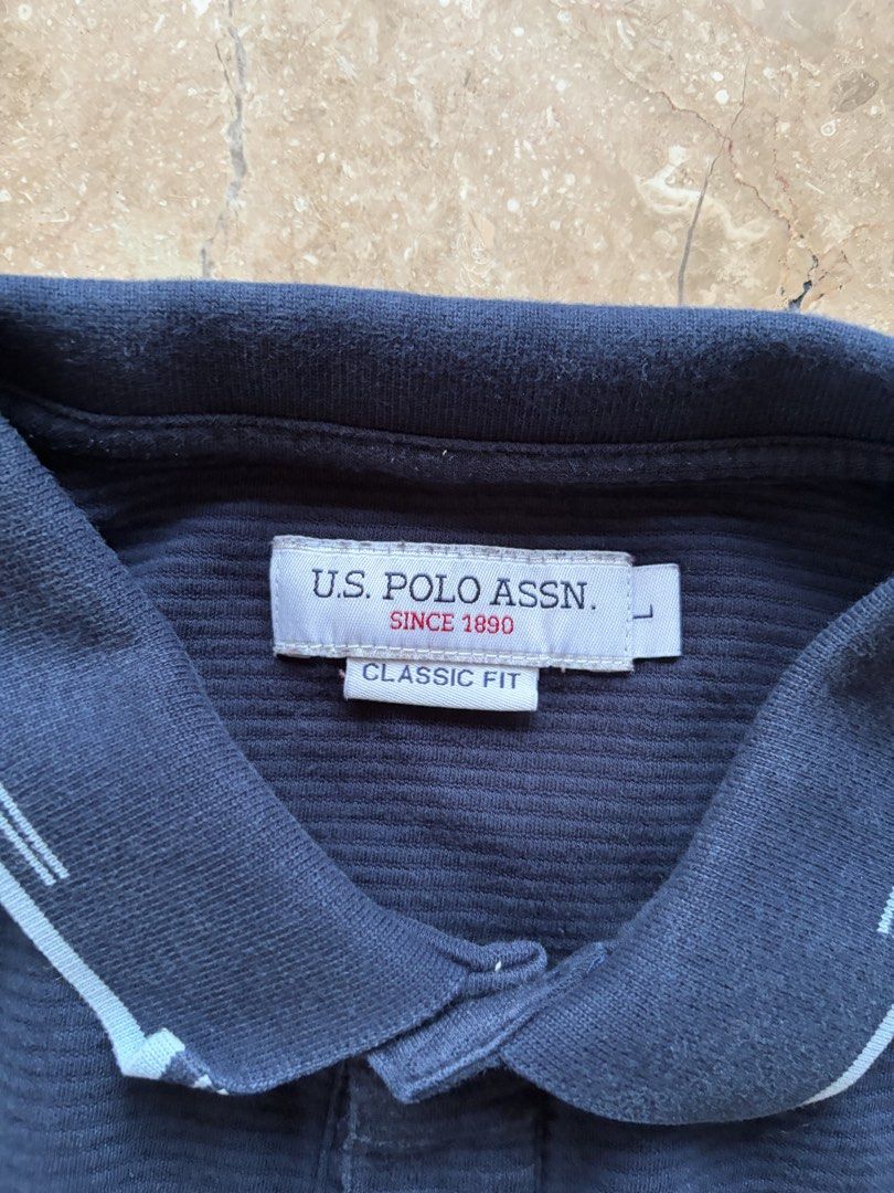 U.S. Polo Assn. Polo, Navy (Category: Tshirts & Polo Shirts ) located in Quezon City. Submitted by tidyup.lara (Listing ID 1467462091, Image 3). Description: Size L Shoulder 17” Bust 40” Waist 40” Length 28” Condition 8/10: used but in good condition.
