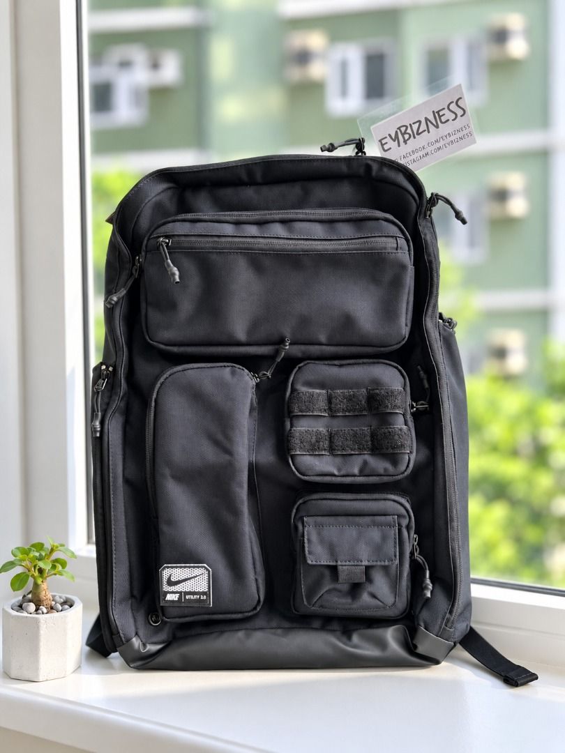 Utility Elite Backpack Black (Category: Backpacks) located in Quezon City. Submitted by eybizness (Listing ID 1467475320, Image 1). Description: For Sale Utility Elite Backpack Black Size: 37L 13" W x 19" H x 6" D With Laptop compartment 3,995 PHP BELOW SRP (5,995 PHP) Brand new Shipping: LBC / Lalamove / Grab Pick up: Fairview Quezon City .