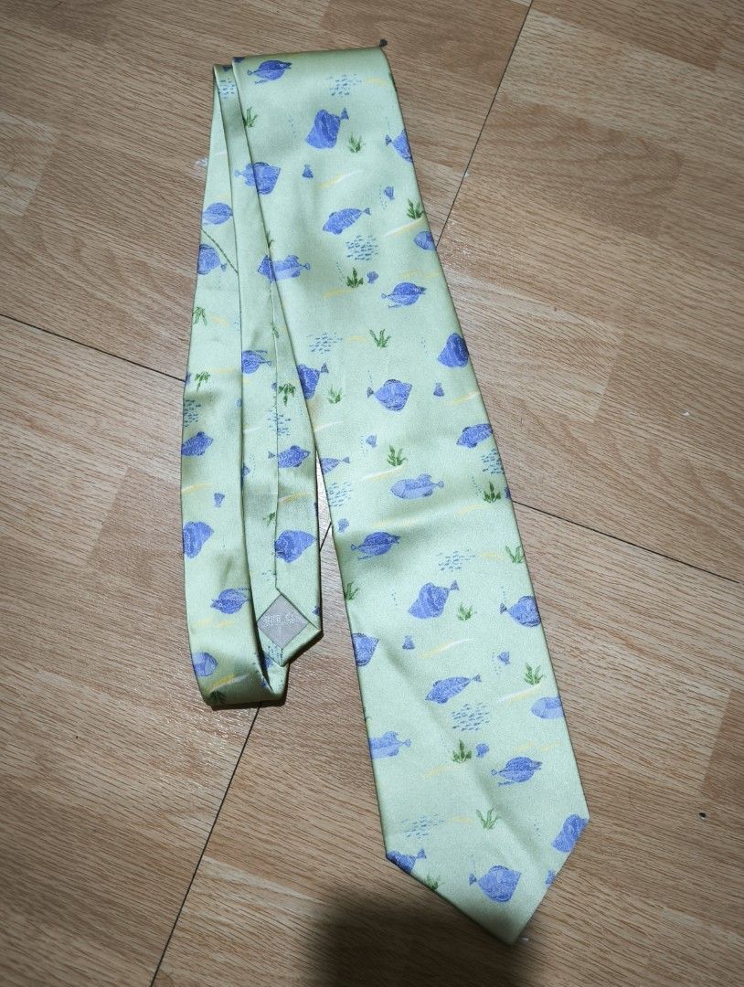 Valentino Christy neck tie (Category: Ties) located in Manila. Submitted by wearforce (Listing ID 1467520465, Image 2). Description: Valentino Christy neck tie brand new with tags no issues 499 + sf.