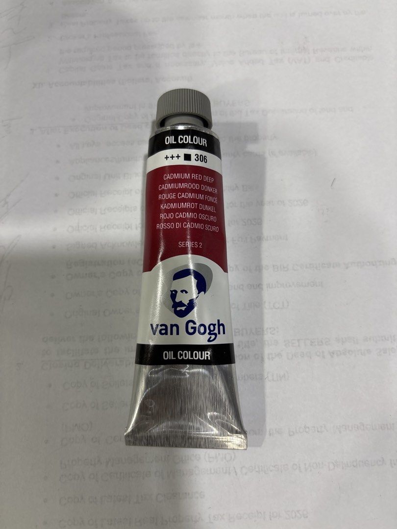 Van Gogh Oil Colour Cadmium Red Deep 40ml (Category: Art & Prints) located in Mandaluyong City. Submitted by clothescarousel (Listing ID 1467545701, Image 1). Description: - Brand: Royal Talens Van Gogh - Color: Cadmium Red Deep (Shade 306) - Series: 2 (Pigment Code: PR108) - Volume: 40ml / 1.4 fl. oz. - Condition: 100% brand new and unused, secure cap - Origin: Made in the Netherlands.