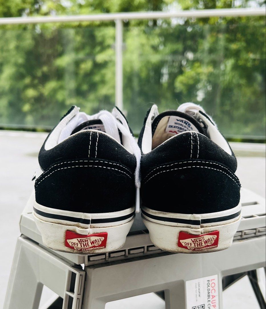 Vans Skate Old Skool Black White US 7 (Category: Sneakers) located in Manila. Submitted by arnethhern97276 (Listing ID 1467400907, Image 3). Description: - Brand: Vans - Model: Skate Old Skool - Color: Black canvas and suede with iconic white sidestripe - Size: Men's US 7 / UK 6 / EUR 39 / 25 cm - Condition: Excellent, clean midsoles and well-maintained tread - Details: Classic checkerboard label, white laces, and red heel logo - Style: Comfortab