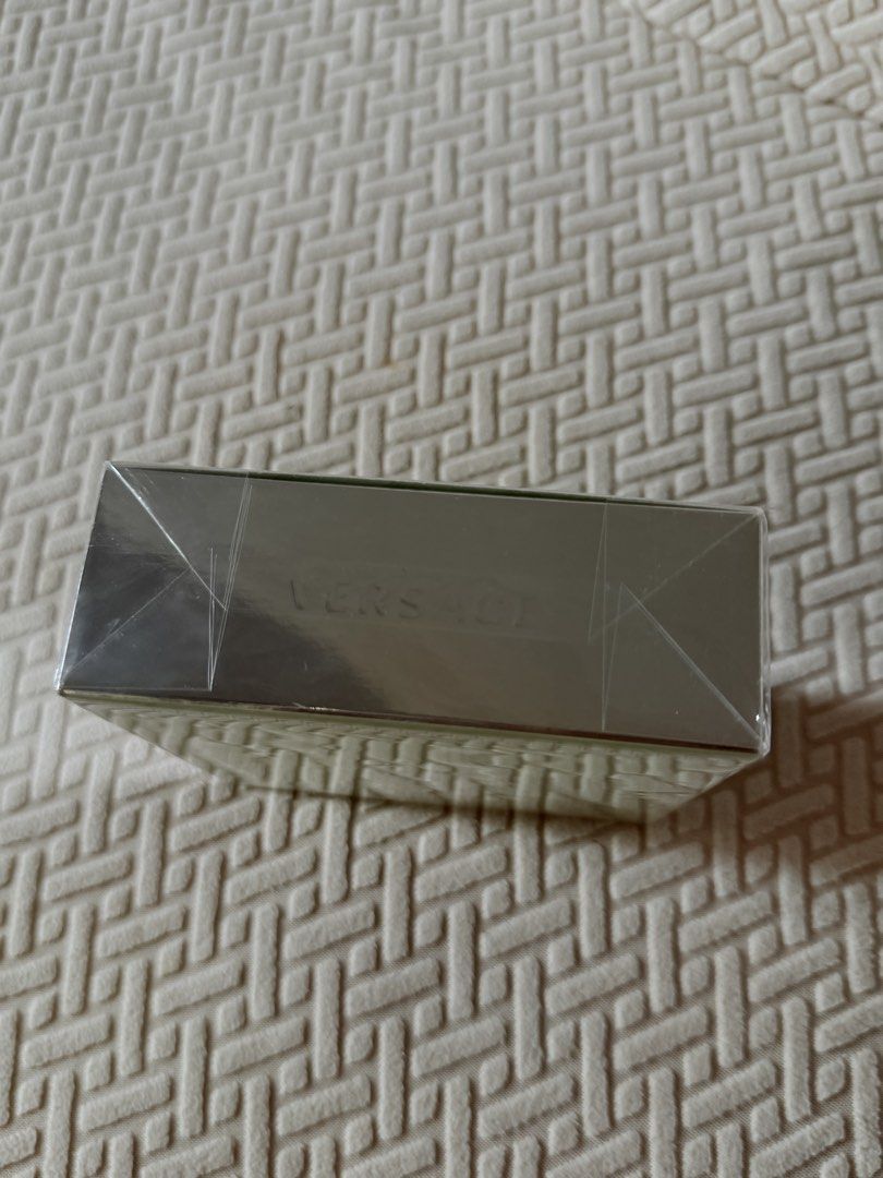 Versace Versense Eau De Toilette 100ml (Category: Fragrance & Deodorants) located in Makati City. Submitted by cotton044 (Listing ID 1467422561, Image 3). Description: Brand: Versace Versense Eau de Toilette Concentration: Eau de Toilette (EDT) Size: 100ml / 3.4 US Fl. Oz. Condition: Completely brand new, unopened, and still in its original factory cellophane seal. Fragrance: This is a beautiful, highly rated fresh citrus and floral scent—perfect