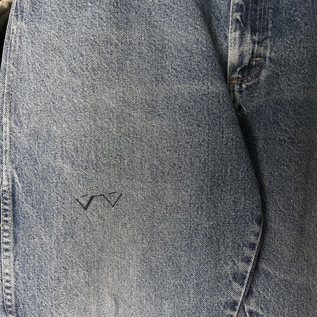 vintage blue Wrangler regular-fit (Category: Activewear) located in Daet. Submitted by wearthriftingcloth. (Listing ID 1467527351, Image 3). Description: 👕WRANGLER Measurement:W36L44H8.5T13 Issue(s):SEE ON PIC Condition: 9.5/10 Color rate: 9.5/10 ➡️Swipe- to see more detail pic 📌No Deleting/Cancelation‼️ 📌Color may Vary Due to Lighting‼️ 📌Please be responsible buyer Bogus/Flaker will be posted‼️ 📌All ltems Need Wash‼️.