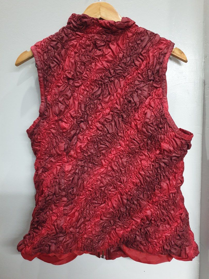 Vintage Christopher Banks red full-zip vest statement piece top (Category: Coats, Jackets and Outerwear) located in Calamba. Submitted by mimabuy (Listing ID 1467386749, Image 3). Description: Super stylish best fit for medium to large frames.