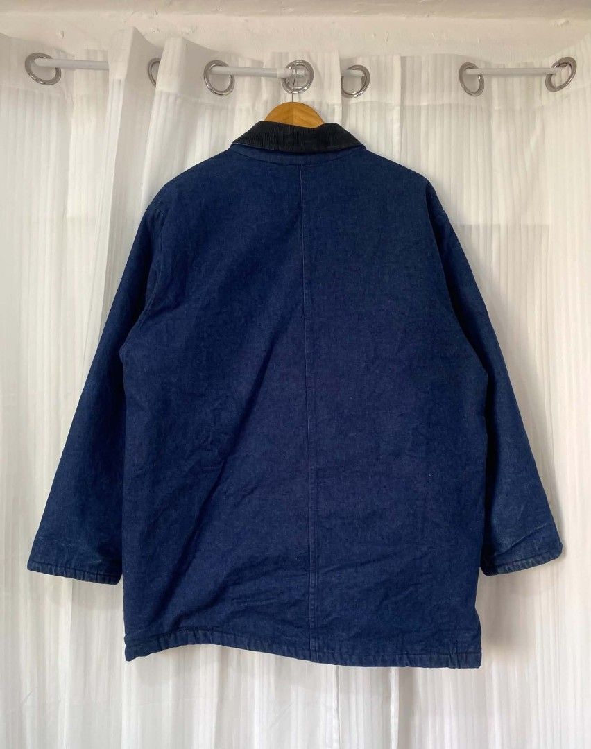 Vintage Dickies Chore jacket (Category: Activewear) located in Tarlac. Submitted by dinnuh4e (Listing ID 1467409814, Image 3). Description: Vintage Dickies Chore jacket L 25 W 31.5.