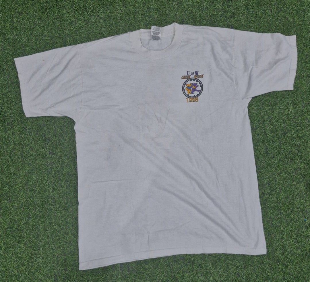 Vintage grateful dead greek week 1998 (Category: Tshirts & Polo Shirts ) located in Pili. Submitted by the_g_thrift (Listing ID 1467491489, Image 2). Description: size xl on tag dimes: 23.5 x 30.5 need wash minimal stain 1-2-2 befy neck.