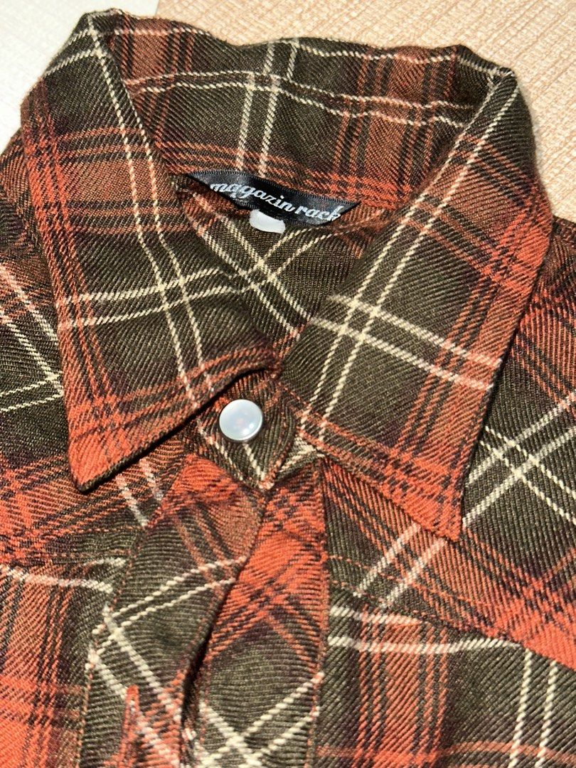 Vintage Western Plaid Flannel (Category: Coats, Jackets and Outerwear) located in Baguio. Submitted by littlearchive (Listing ID 1467546482, Image 3). Description: length: 24" pit to pit: 18" sleeve length 27.5".
