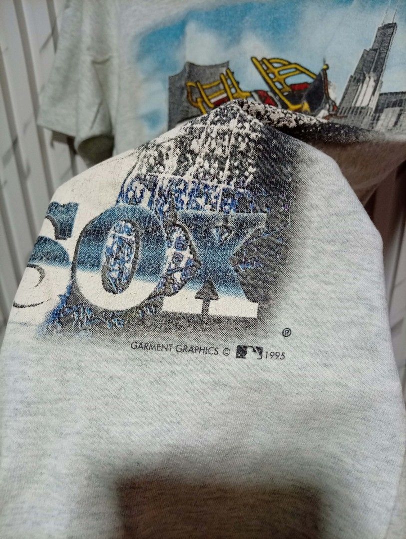 vintage White Sox X peanuts Shirt MLB ( Dated 1995 ) (Category: Tshirts & Polo Shirts ) located in Barotac Nuevo. Submitted by john.pritz (Listing ID 1467429796, Image 3). Description: Vintage White Sox X Peanuts Shirt MLB ( Dated 1995 ) As new condi issue very minamal cut neck tag but ( Authentic ) Width 20 Length 28.