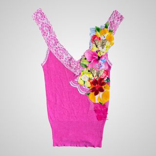 (Category: ) located in . Submitted by sellinggrannyscloset (Listing ID 1467377547, Image 1). Description: .