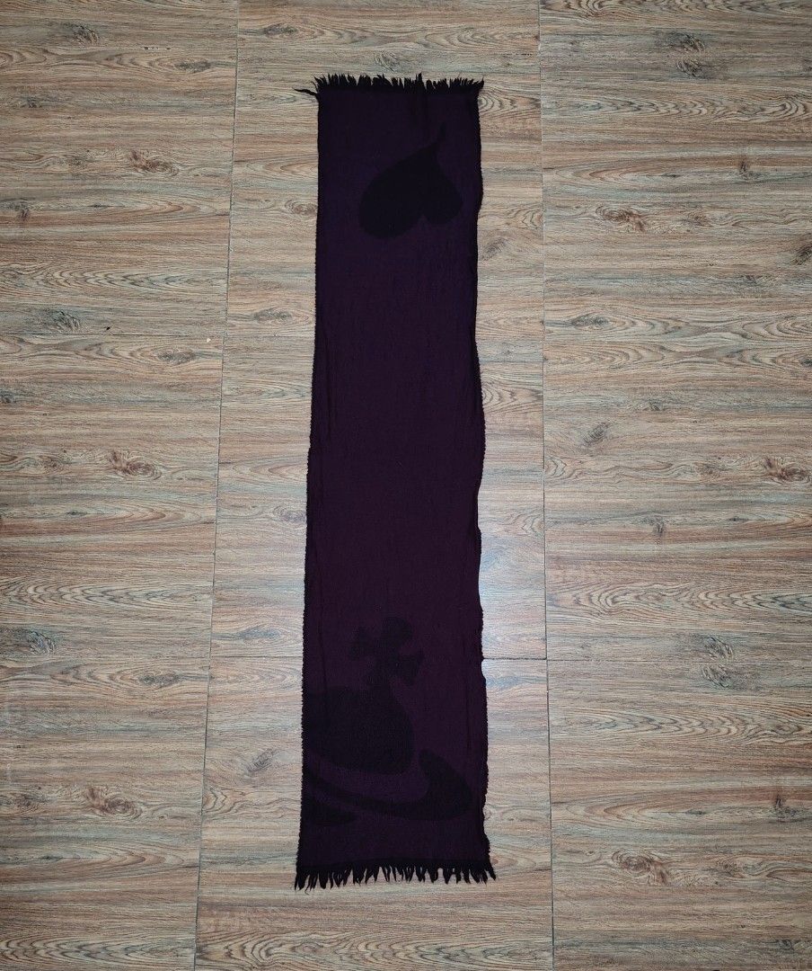 VIVIENNE WESTWOOD - Wool Scarv (Category: Scarves) located in Manila. Submitted by espesyaloffer (Listing ID 1467363530, Image 1). Description: VIVIENNE WESTWOOD - Wool Scarv Condition : 9/10 Dimensions ⬇️ Width : 12.5 Length : 58 Flaws : none P3,880 + sf.