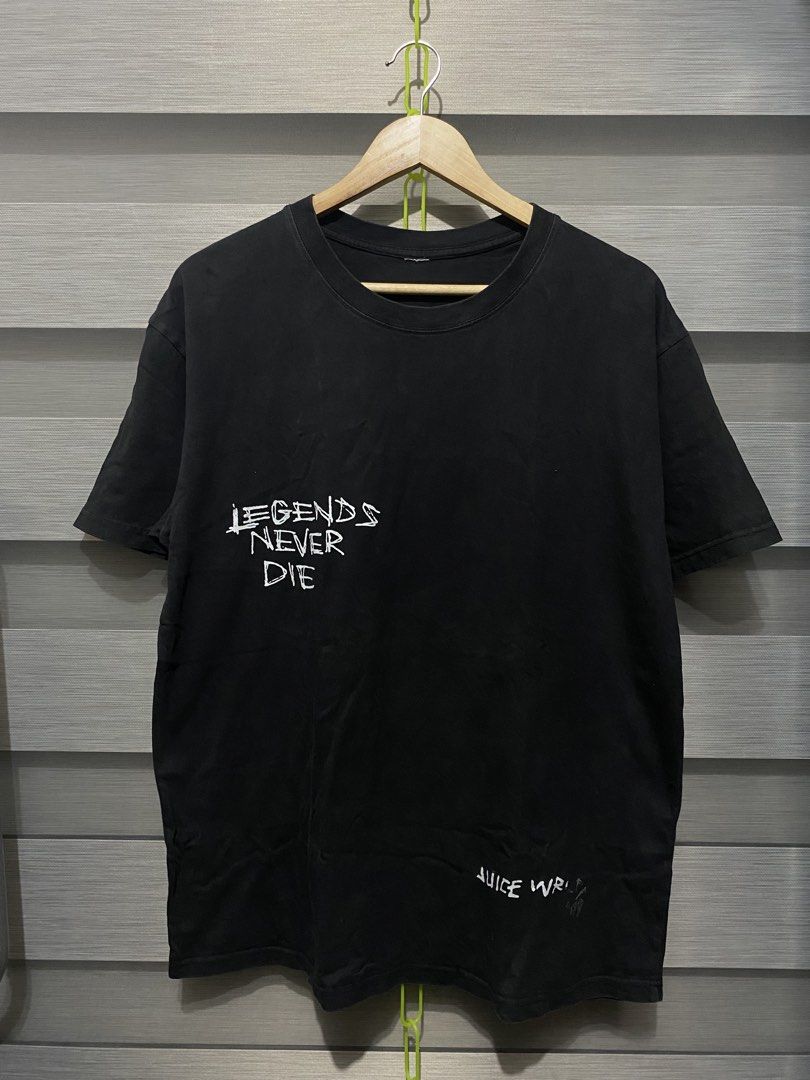 Vlone x Juice WRLD Legends Never Die Tee (Category: Tshirts & Polo Shirts ) located in Butuan. Submitted by nielben13 (Listing ID 1467505967, Image 1). Description: - Vlone x Juice WRLD collaboration t-shirt in classic black - Premium cotton fabric for everyday streetwear comfort - Front features 'Legends Never Die' and 'Juice WRLD' text in white - Back showcases the large signature Vlone 'V' logo with a Juice WRLD graphic inside - Crew neck and 