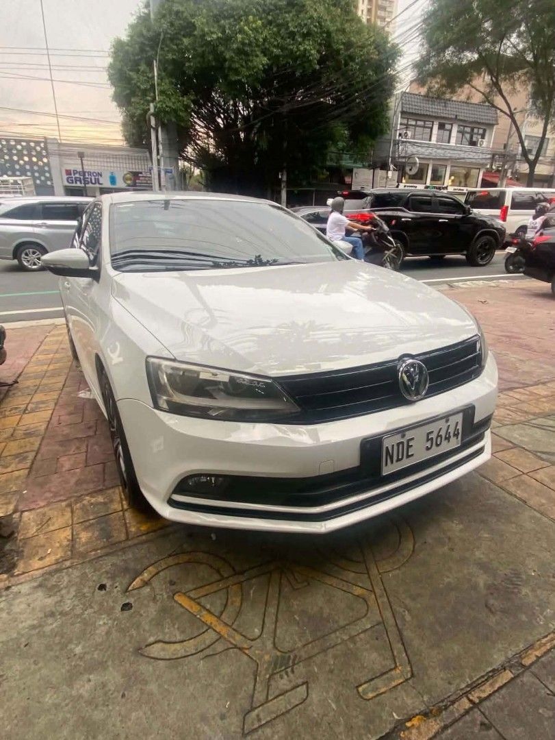 Volkswagen Jetta 1.6 TDI (Category: Heavy Vehicles) located in Quezon City. Submitted by zznnsht (Listing ID 1467393363, Image 3). Description: Volkswagen Jetta 1.6 TDI Registered till 2027 46,*** Mileage Clean Papers ready to TOW Prestine Condition NEGOTIABLE!! ROLLING HILLS NEW MANILA 9TH STREET LOC..