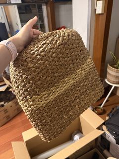 (Category: ) located in . Submitted by shop.leilou (Listing ID 1467465424, Image 1). Description: .