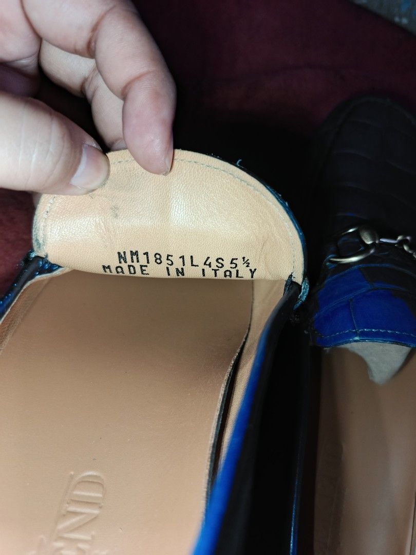 Weekend by nilmar (Category: Casual Shoes) located in Datu Odin Sinsuat (Dinaig). Submitted by jasminejehsu (Listing ID 1467590707, Image 3). Description: hi brand-new po eto pero Wala Kasama box sa picture na po lahat details..