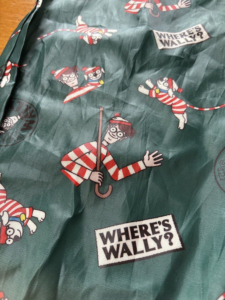 Where's Wally Shopping bag (Category: Character Goods) located in Calamba. Submitted by cur8d (Listing ID 1467412402, Image 2). Description: .
