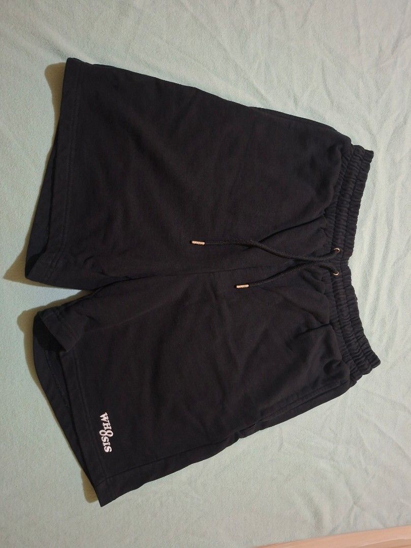 Whoosis Sweat Short 32x18 (Category: Shorts) located in Legazpi City. Submitted by moneydimeslgp (Listing ID 1467528175, Image 1). Description: shipped!.