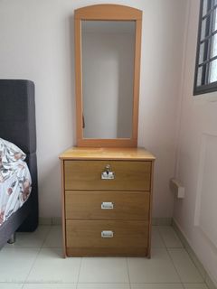 (Category: ) located in . Submitted by quickbuys01 (Listing ID 1467419077, Image 1). Description: .