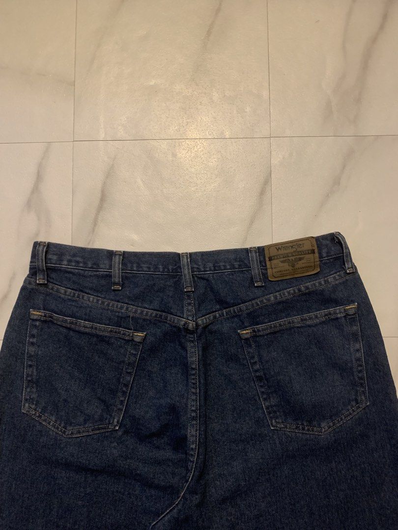 WRANGLER JORTS (Category: Shorts) located in Siniloan. Submitted by daily_drip (Listing ID 1467405417, Image 2). Description: .