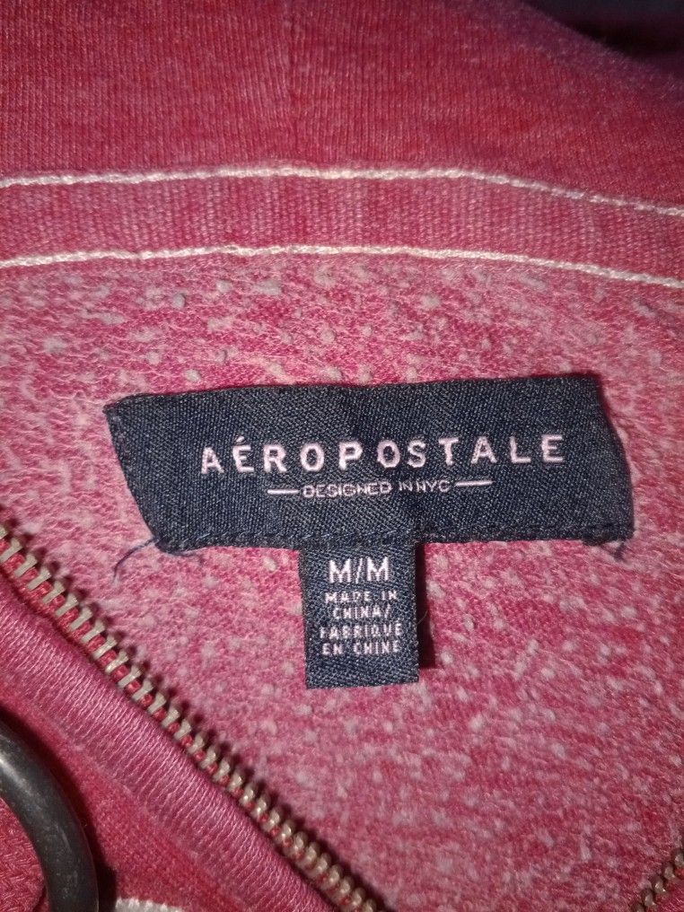 y2k Aeropostale jacket (Category: Coats, Jackets and Outerwear) located in General Trias. Submitted by thriftni_ocram (Listing ID 1467441678, Image 2). Description: no issue solid neto.