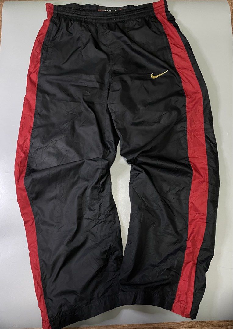 Y2K Nike Buggy track pants (Category: Activewear) located in Bocaue. Submitted by mosthighcollective (Listing ID 1467383503, Image 2). Description: Y2K Nike Buggy track pants Size: L on tag (30-34 waist) Dimes: 30-34 waist 42 length Open hem: 10-12 inches Good as new condition No issue 1500 only Dm me to purchase 📥 .