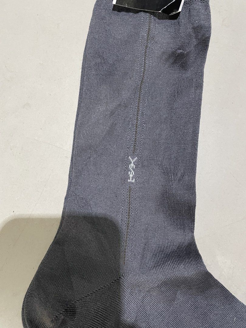 YSL socks (Category: Shoe inserts & accessories) located in Lucena. Submitted by riyizthriftz (Listing ID 1467408907, Image 3). Description: YSL socks Dead stock condition Good condition .