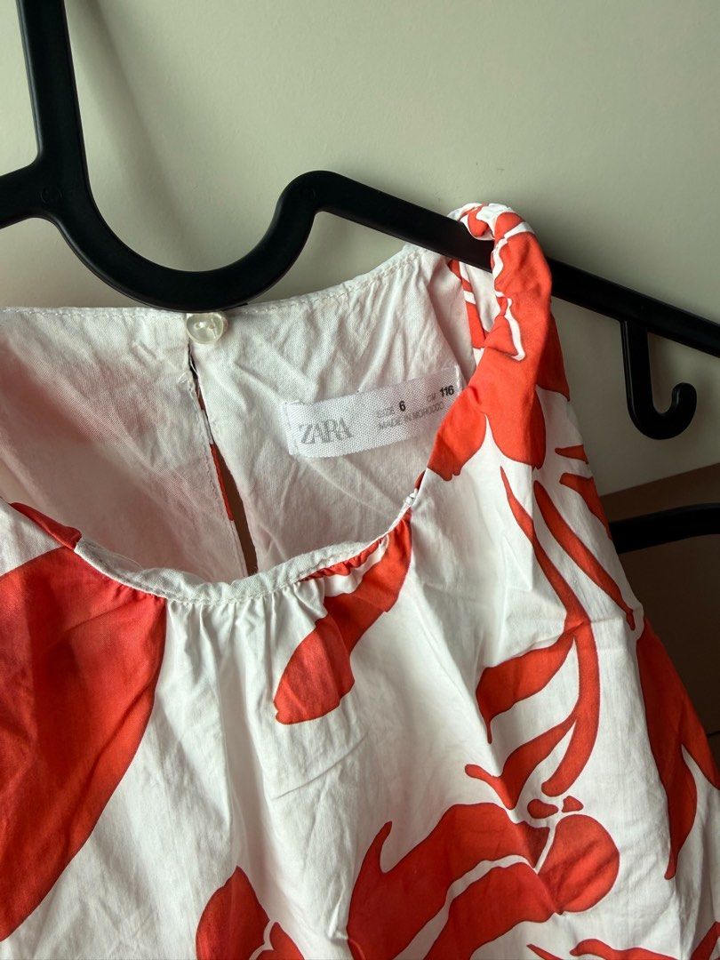 Zara 6y (Category: Babies & Kids Fashion) located in Manila. Submitted by chinfew (Listing ID 1467488216, Image 2). Description: No flaws, needs ironing lang.
