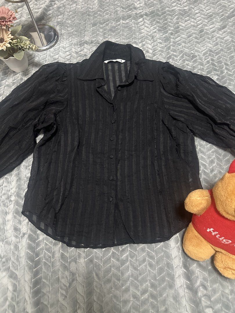 Zara - Fluffy sleeves, see through. (Category: Blouses) located in Caloocan City. Submitted by fabs_preloved01 (Listing ID 1467522042, Image 2). Description: Zara Blouse - See through - Fluffy sleeves - Size M.