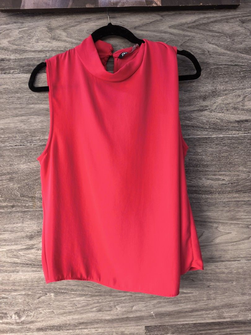 Zara blouse (Category: Blouses) located in Paranaque City. Submitted by 28th_prelove (Listing ID 1467409544, Image 1). Description: .