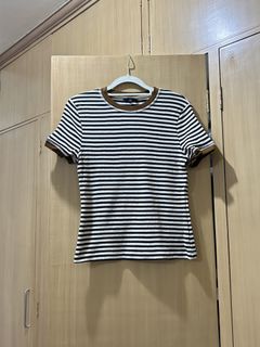 (Category: ) located in . Submitted by tresmariascloset13 (Listing ID 1467488665, Image 1). Description: .