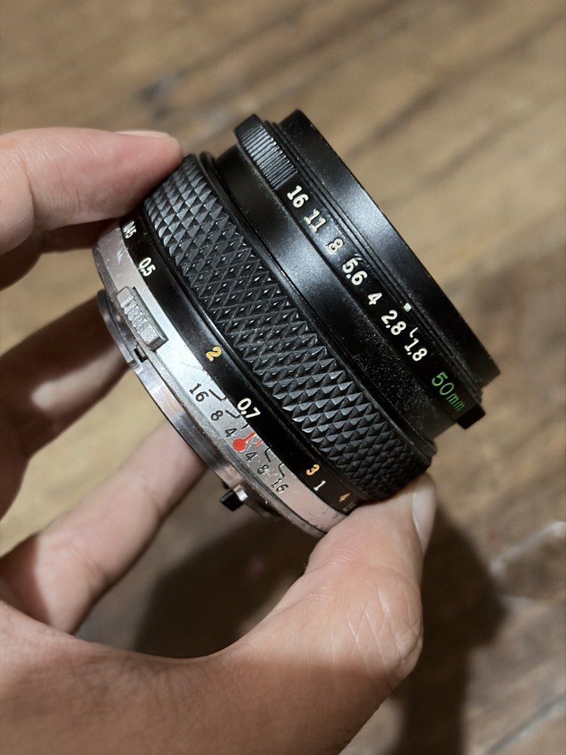 Zuiko 50mm F1.8 (Category: Lens & Kits) located in Tabaco. Submitted by cinemahilig (Listing ID 1467463036, Image 3). Description: May fungus pero sharp pa rin. Last price posted. Buyer shoulders shipping. Item location: Tabaco City, Albay. 09395763344.