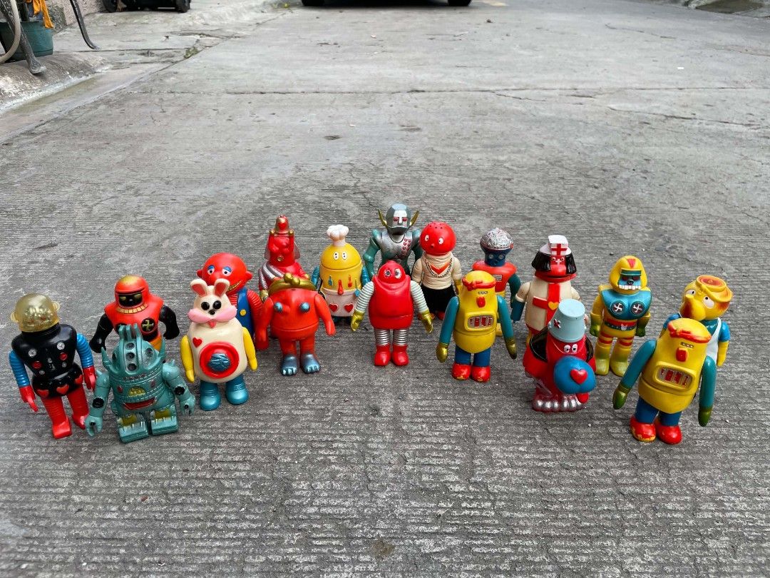1970 Japan Robocon Sofubi set of 18 (Category: Vintage Collectibles) located in Dasmarinas. Submitted by bujitoys (Listing ID 1467721786, Image 3). Description: Approx 4.5-5.5 Inch.