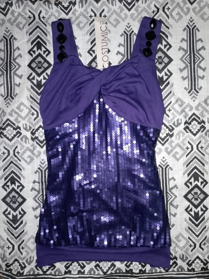 2000s Sequin and Beaded Purple Top (Category: Sleeveless) located in Bacolod City. Submitted by czenaiah (Listing ID 1467760508, Image 1). Description: — Size Medium 📍Negros Occidental.