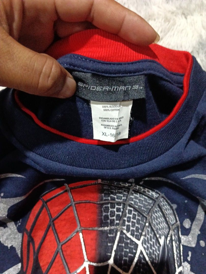 2007 Spiderman 3 movie tee (Category: Tshirts & Polo Shirts ) located in San Carlos City. Submitted by wilburstthriftstore (Listing ID 1467735872, Image 3). Description: 2007 Spiderman 3 movie tee Size XL (youth) Fit to medium (adult) W18½ | L26 No issue 9/10 color rate ₱1.2k + sf.