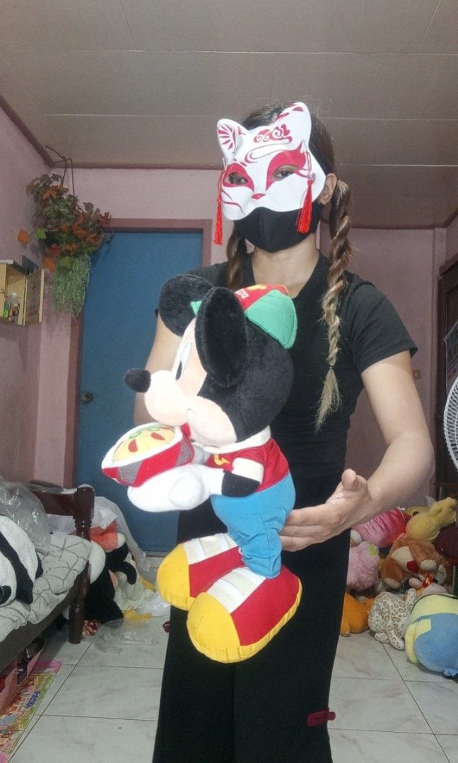 37cm mickey mouse pizza delivery stuffedtoys (Category: Plushies & Soft Toys) located in Echague. Submitted by manikaisabelavarietyshop (Listing ID 1467745667, Image 3). Description: 37cm mickey mouse pizza delivery stuffedtoys.