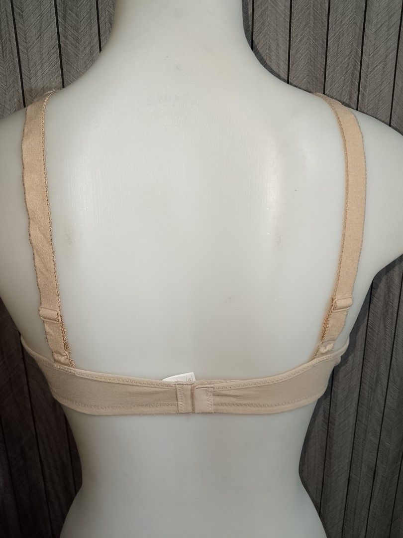 38b WACOAL BEIGE BRA NO PADS WITH UNDERWIRE (Category: Undergarments & Loungewear) located in Manila. Submitted by truecrystal-1407 (Listing ID 1467706781, Image 3). Description: .