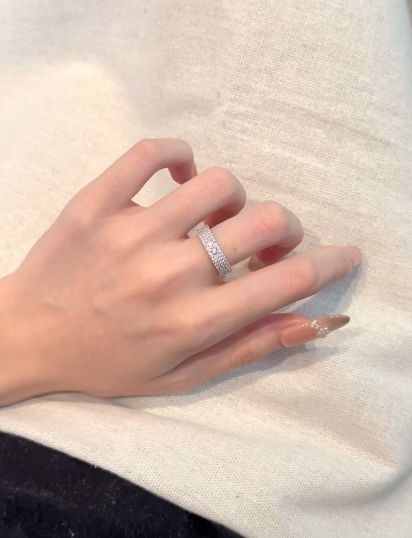 3 layer diamond stack ring 18k white gold plated (Category: Rings) located in Quezon City. Submitted by japanandsingaporeluxepreloved (Listing ID 1467671539, Image 2). Description: .