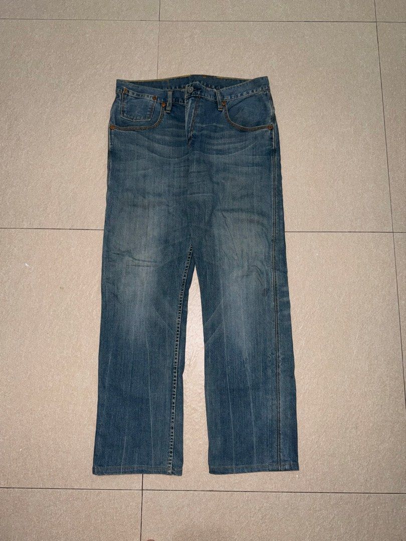504 LEVIS PANTS (Category: Jeans) located in Manila. Submitted by triptothrift7 (Listing ID 1467757581, Image 3). Description: message if you are interested! for fast transaction 504 LEVIS PANTS for only 700 size 34 on tag waistline 34 x 39 length hem 9 no issue need wash only excellent condition color rate 9/10 authentic legit mode of payment gcash or bank transfer location Biñan laguna.
