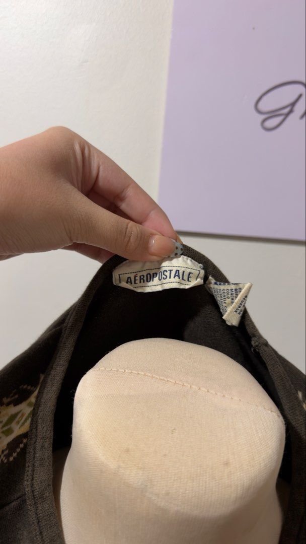50 pesos (Category: Announcements) located in Tarlac. Submitted by mileeeesss (Listing ID 1467648106, Image 3). Description: Decluttering 🎀 Med/large ₱50 📌 PLEASE READ BEFORE BUYING: Payment First Policy (Strictly NO COD) No Reservation — First to pay gets the item. Manage your expectations: Preloved items may have minimal flaws / signs of use / minor issues. Bawal po sa maarte / sensitive buyers. Actual photos already posted. What you see is w