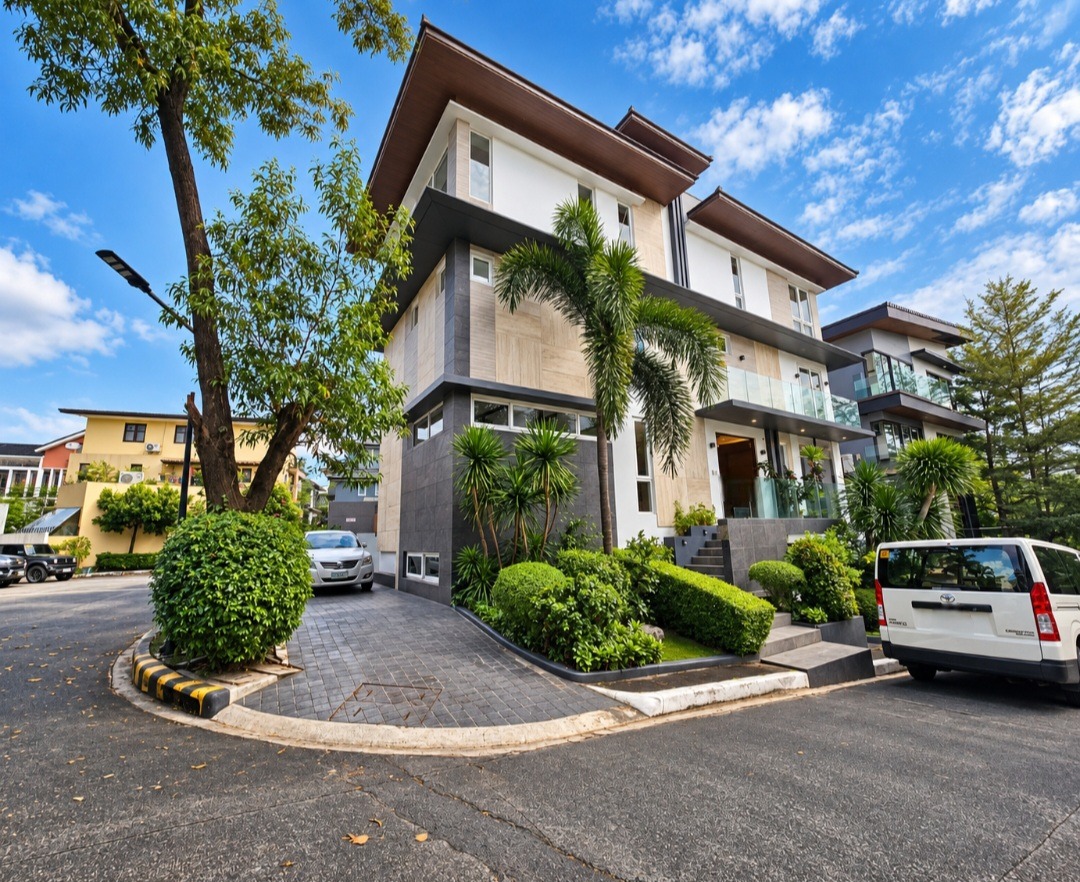(Category: ) located in . Submitted by jc.toprealty (Listing ID 1467689287, Image 1). Description: .