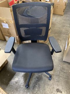 （分類：）位於 。 由 tidyup1357 提交（商品編號 1467700681，圖片 1）。簡介： 。